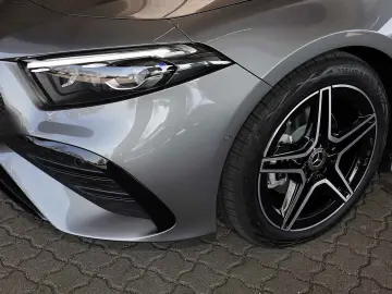 MERCEDES-BENZ A 200 AMG MBUX RüKam M-LED Night Totwi&hellip;