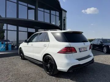 MERCEDES-BENZ GLE 350d 4Matic