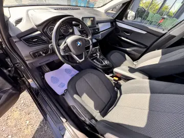 BMW 218d ACTIVE TOURER    AUTOMAT