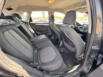 BMW 218d ACTIVE TOURER    AUTOMAT