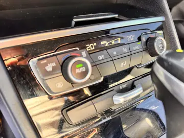 BMW 218d ACTIVE TOURER    AUTOMAT