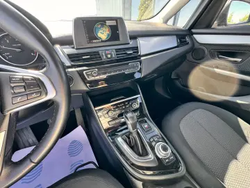 BMW 218d ACTIVE TOURER    AUTOMAT