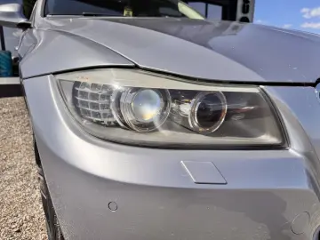 BMW 320d    FACELIFT