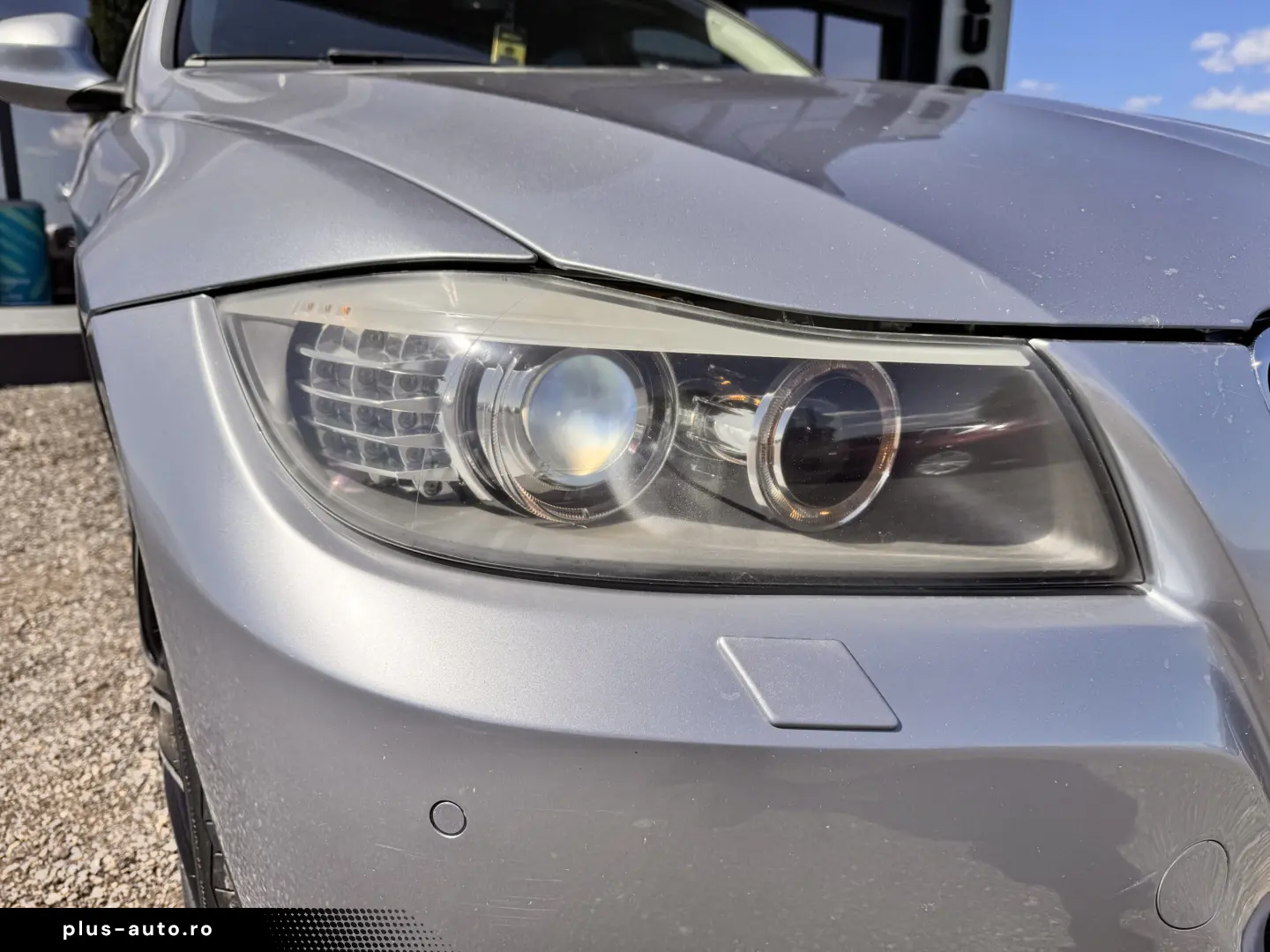 BMW 320d    FACELIFT