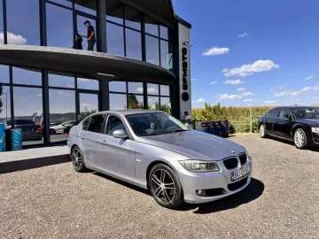 BMW 320d    FACELIFT