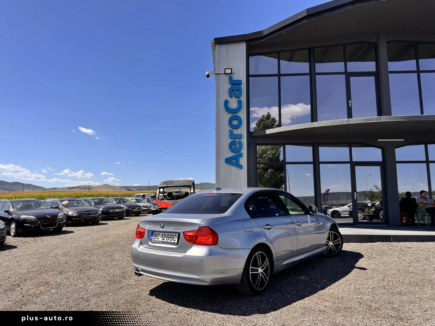 BMW 320d    FACELIFT