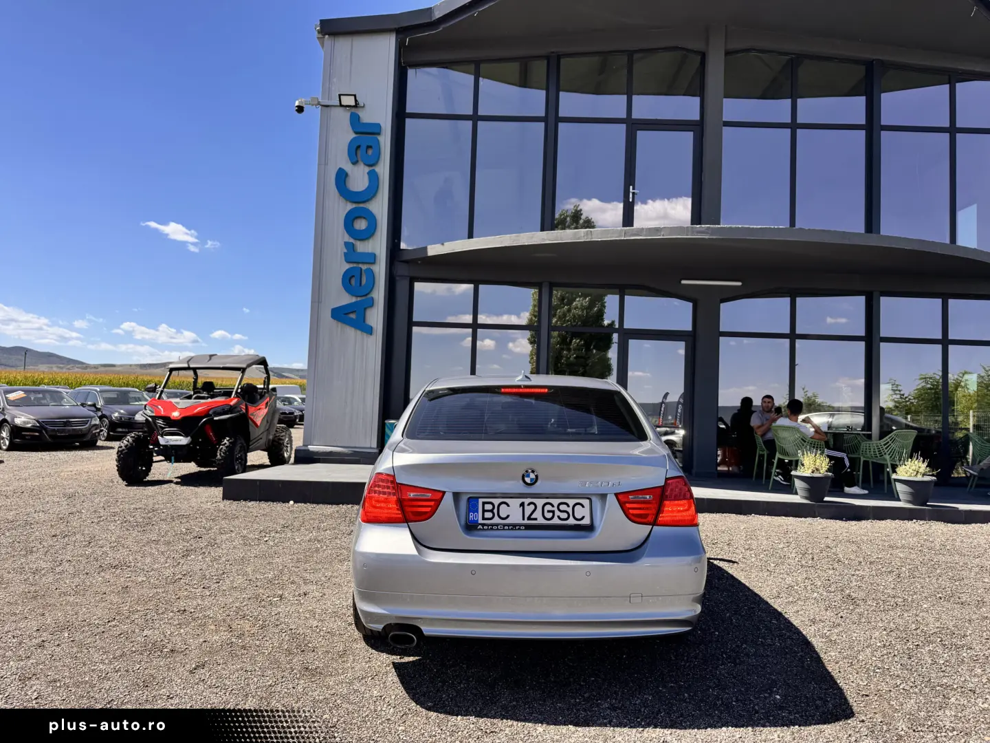 BMW 320d    FACELIFT