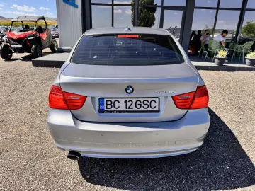 BMW 320d    FACELIFT