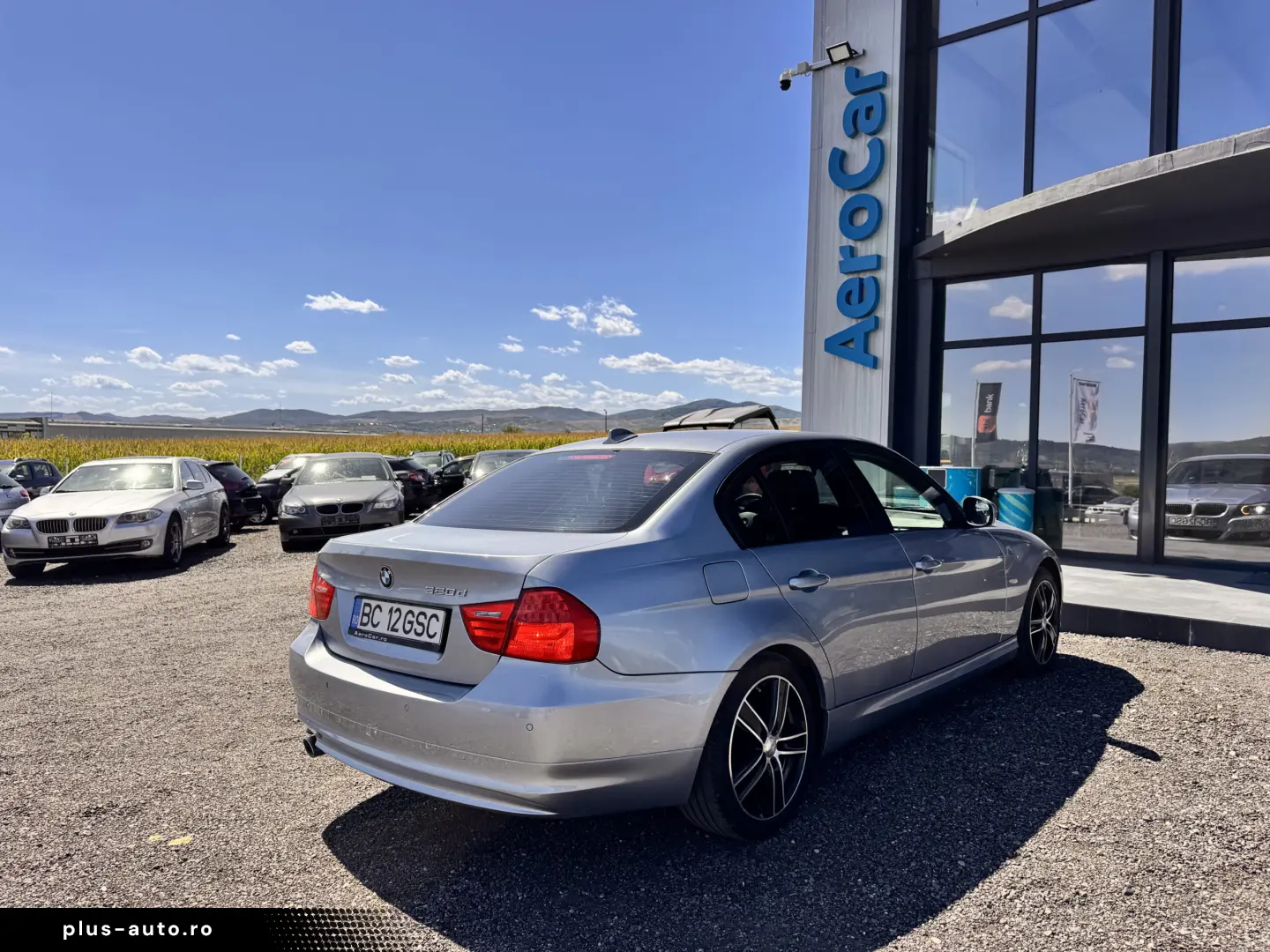 BMW 320d    FACELIFT