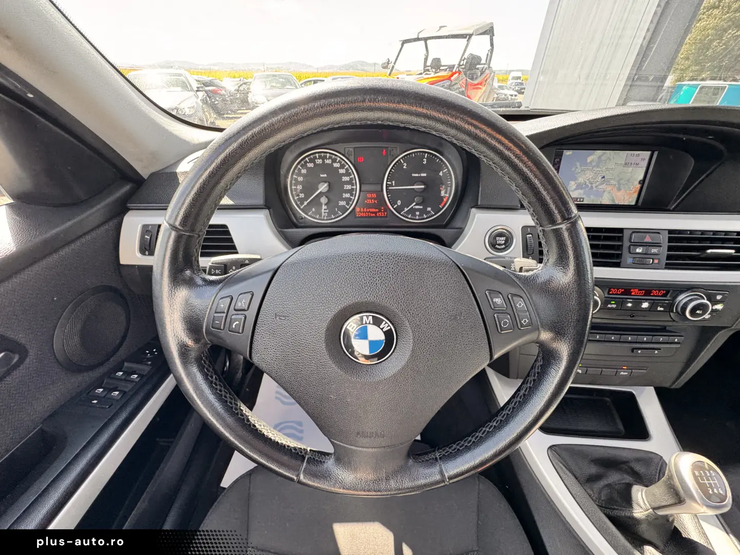 BMW 320d    FACELIFT