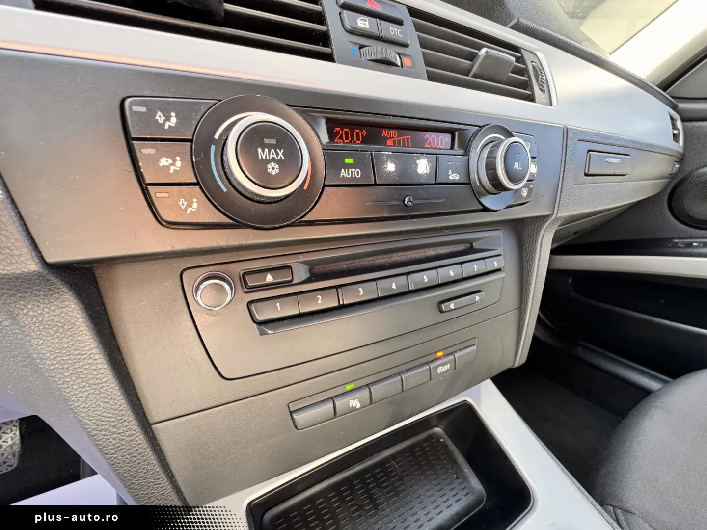 BMW 320d    FACELIFT