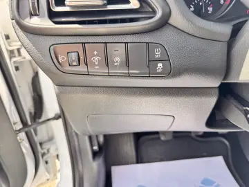 HYUNDAI I30    UNIC PROPRIETAR