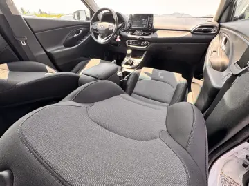 HYUNDAI I30    UNIC PROPRIETAR