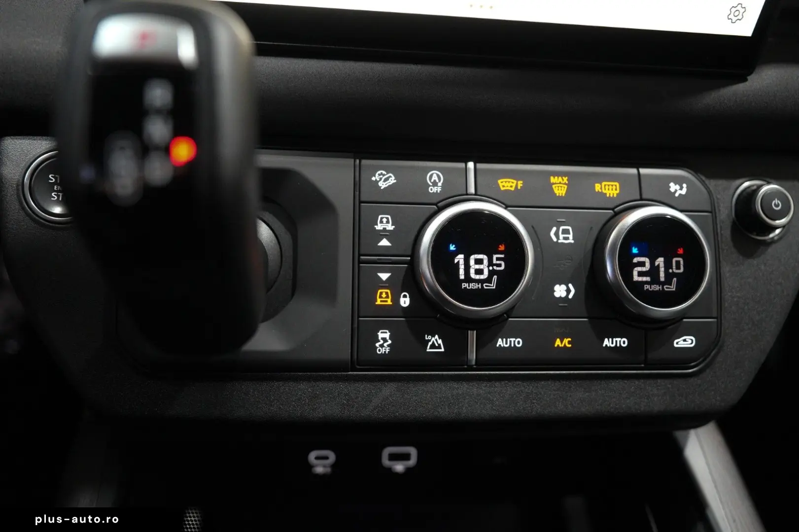 LAND ROVER Defender 130 X-Dynamic SE 8-SITZE MATRIX MERDIAN