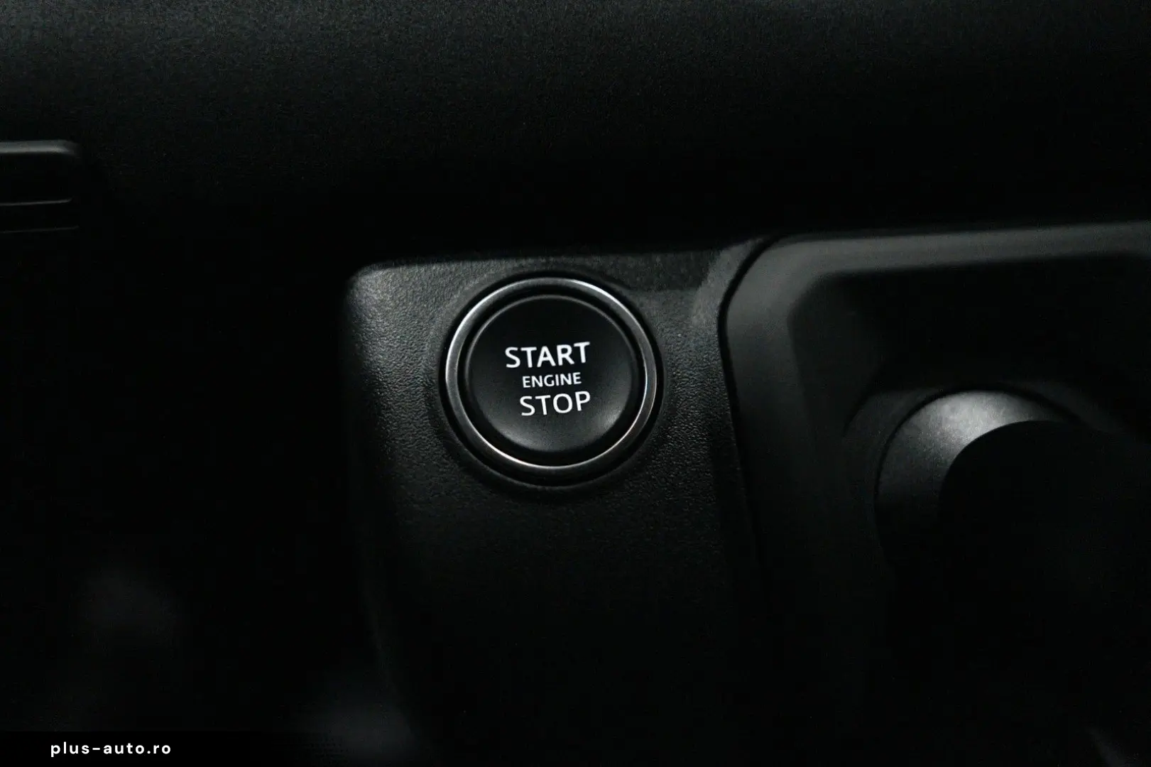 LAND ROVER Defender 130 X-Dynamic SE 8-SITZE MATRIX MERDIAN