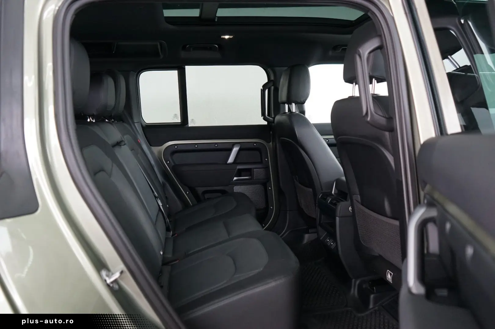 LAND ROVER Defender 110 X-Dynamic SE PANO 14W 360 CAM 20z