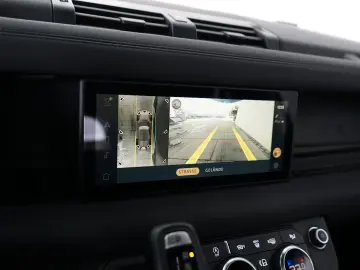 LAND ROVER Defender 110 X-Dynamic SE PANO 14W 360 CAM 20z