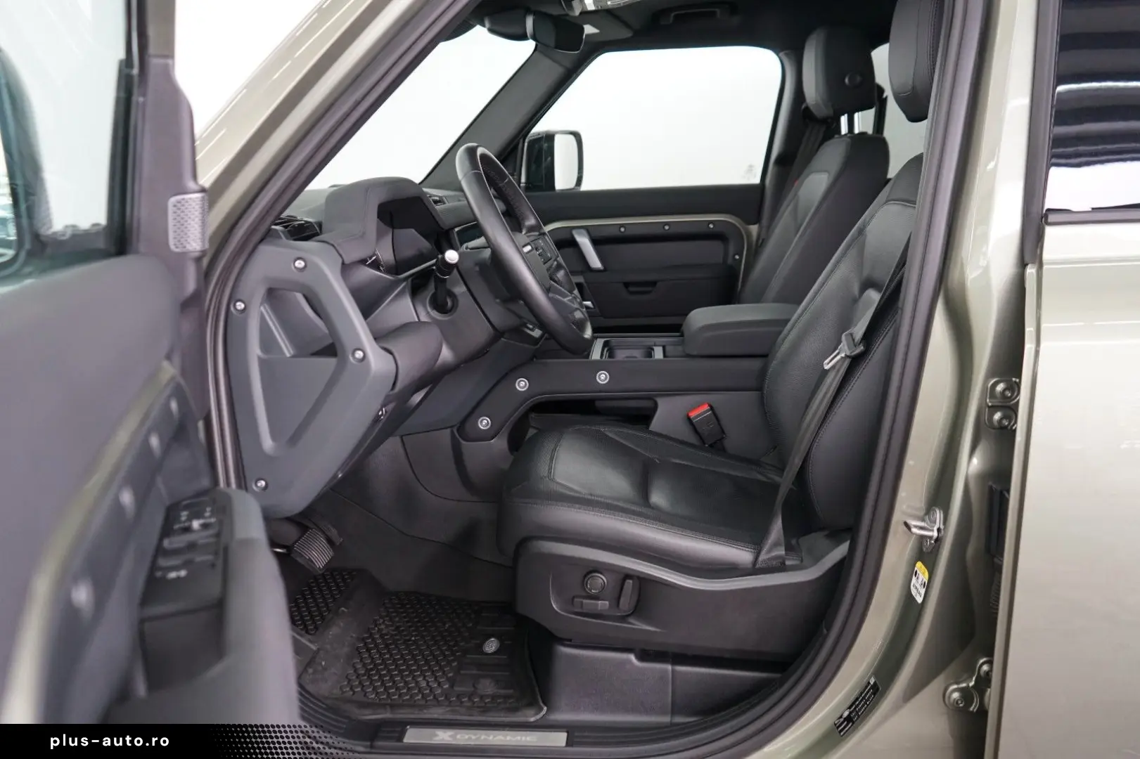 LAND ROVER Defender 110 X-Dynamic SE PANO 14W 360 CAM 20z