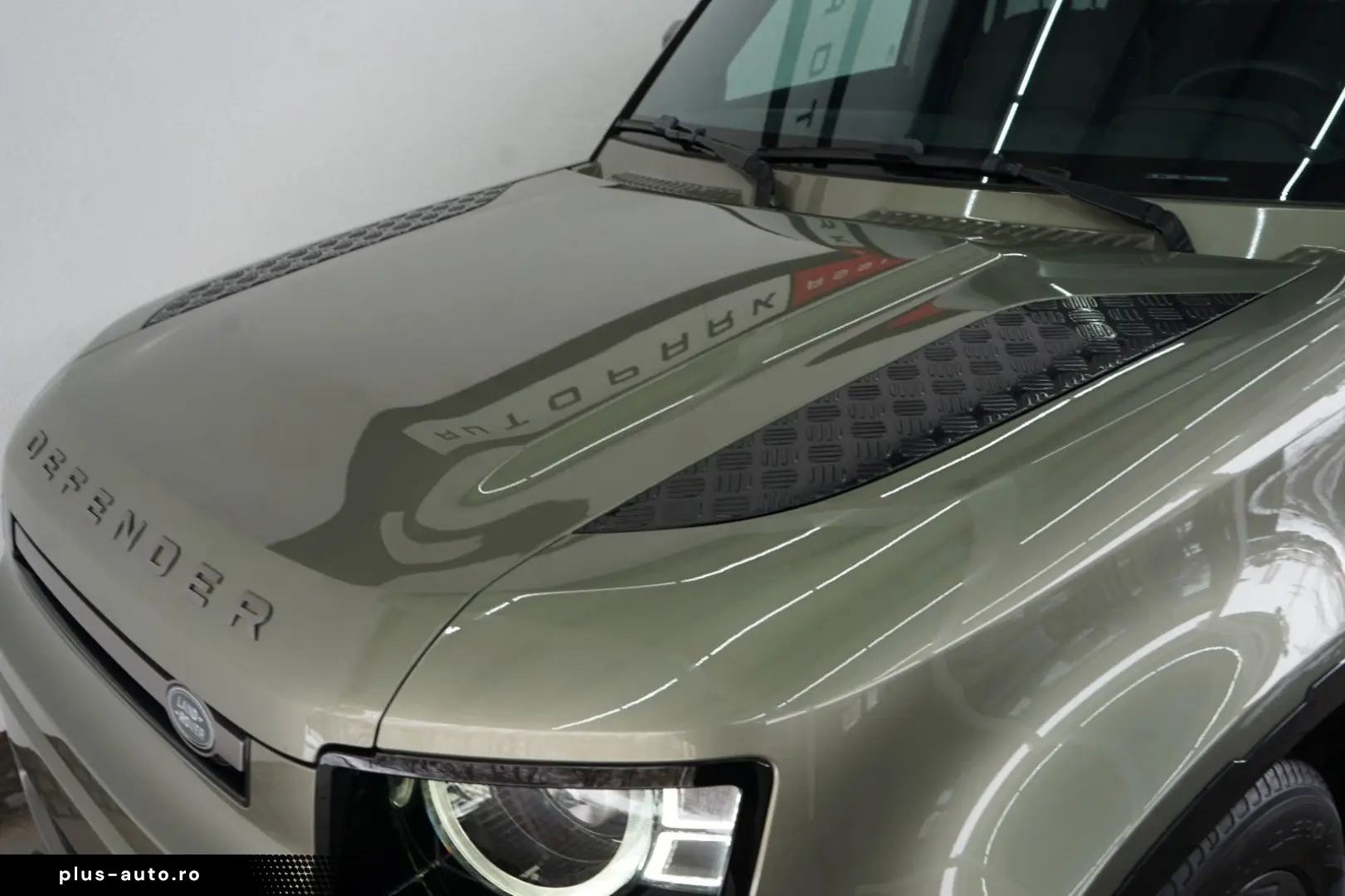 LAND ROVER Defender 110 X-Dynamic SE PANO 14W 360 CAM 20z