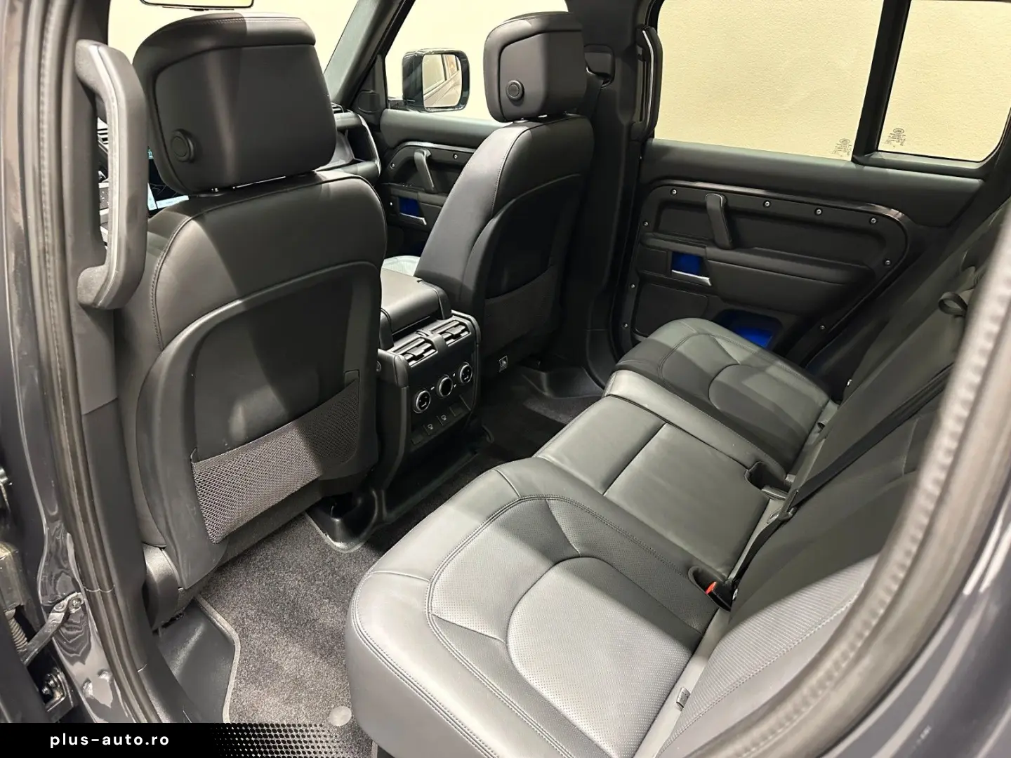 LAND ROVER Defender 110 X-Dynamic HSE  1. HAND PANO MEMORY