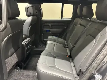 LAND ROVER Defender 110 X-Dynamic HSE  1. HAND PANO MEMORY