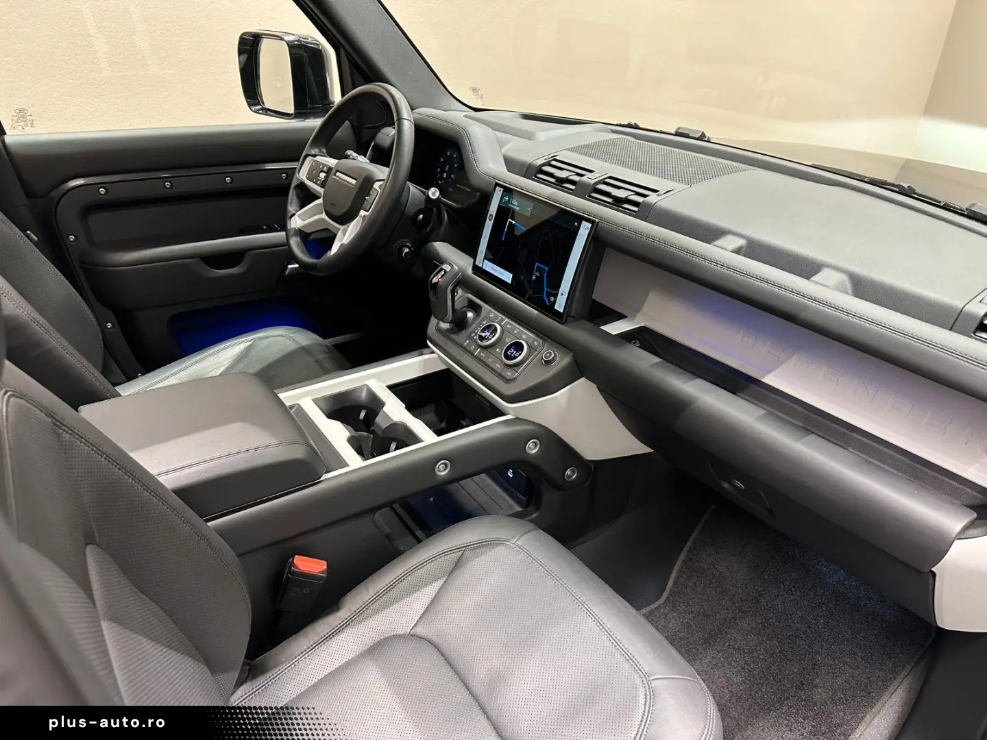 LAND ROVER Defender 110 X-Dynamic HSE  1. HAND PANO MEMORY