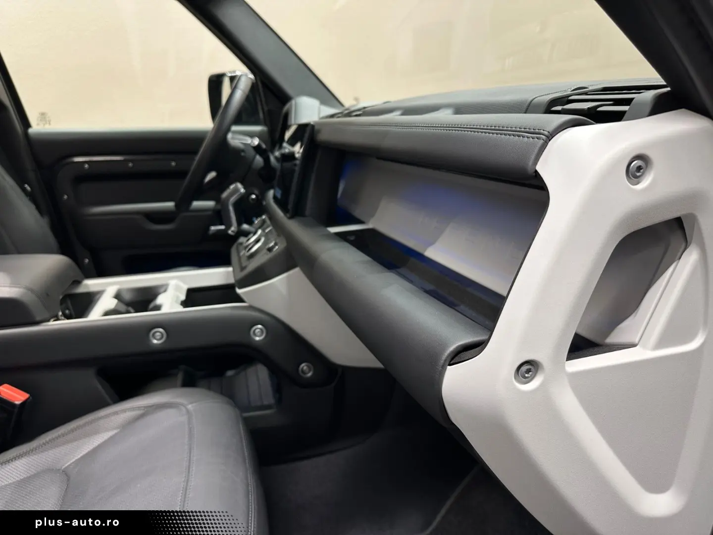 LAND ROVER Defender 110 X-Dynamic HSE  1. HAND PANO MEMORY