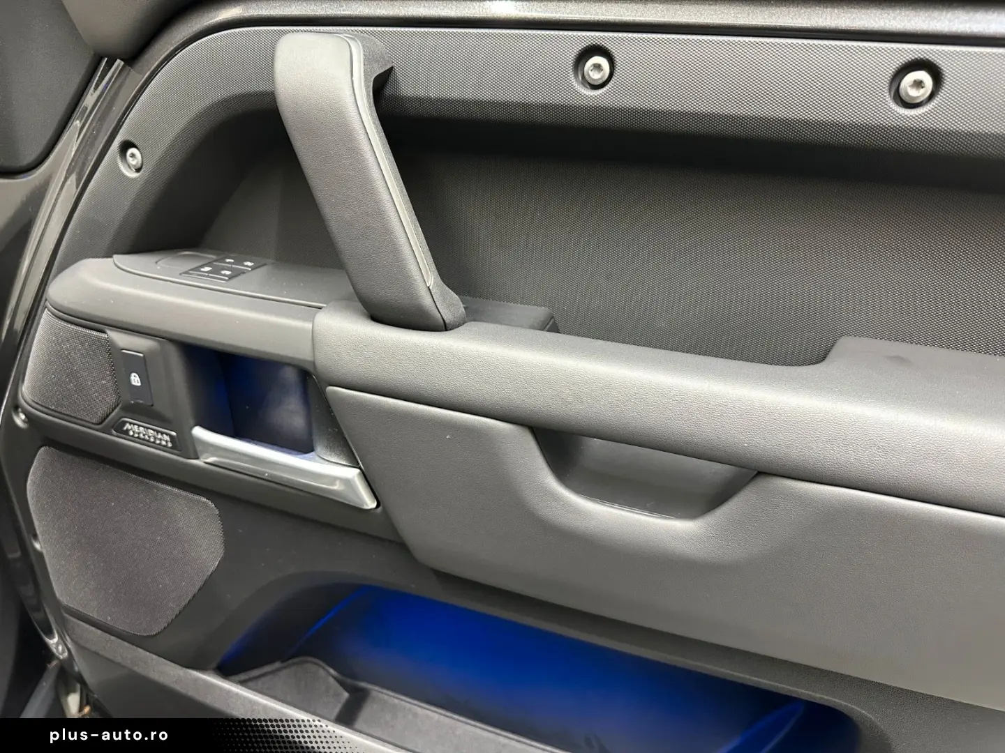 LAND ROVER Defender 110 X-Dynamic HSE  1. HAND PANO MEMORY