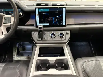 LAND ROVER Defender 110 X-Dynamic HSE  1. HAND PANO MEMORY