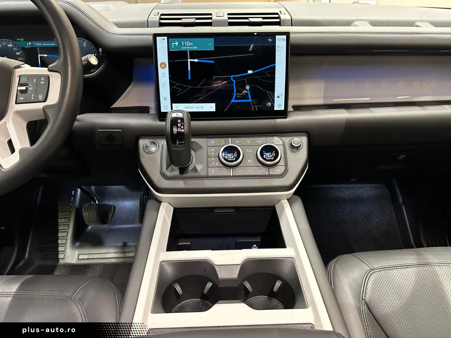 LAND ROVER Defender 110 X-Dynamic HSE  1. HAND PANO MEMORY