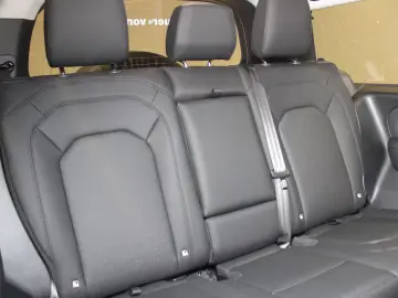 LAND ROVER Defender 90 D200 S Paket Winter