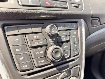 OPEL MOKKA    1.6 CDTI    DUBLU