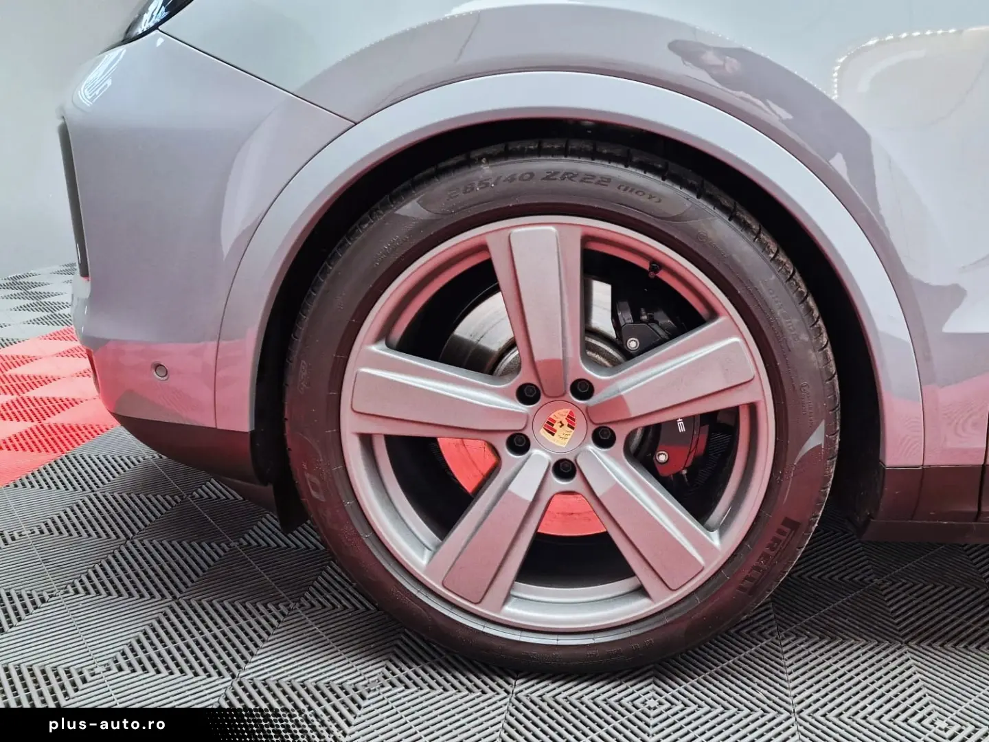 Porsche Cayenne S Coupe V8