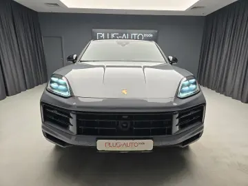 Porsche Cayenne S Coupe V8