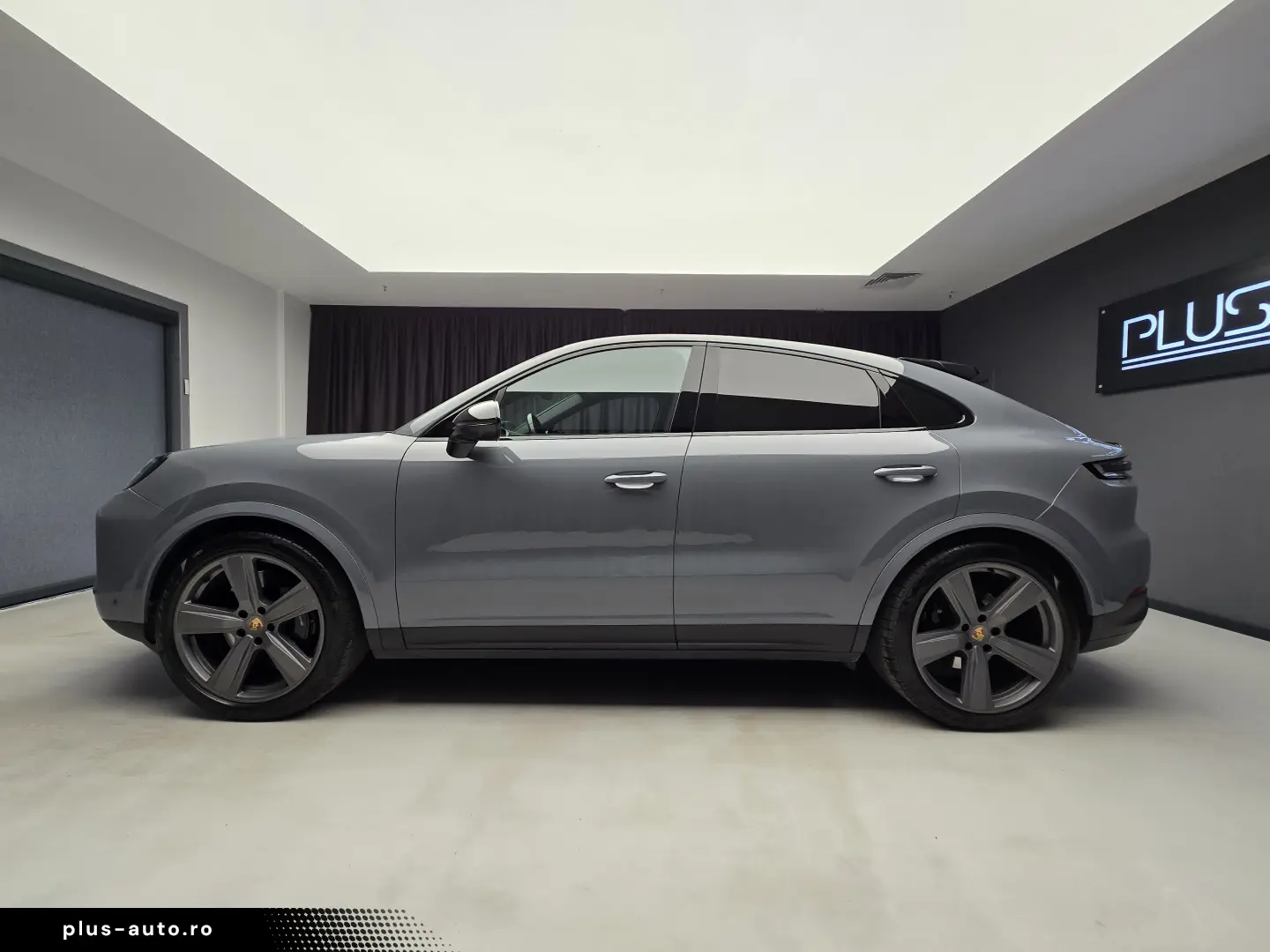 Porsche Cayenne S Coupe V8