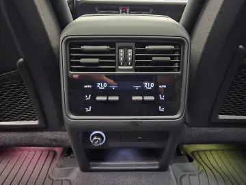 Porsche Cayenne S Coupe V8