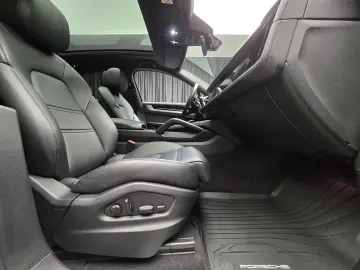 Porsche Cayenne S Coupe V8