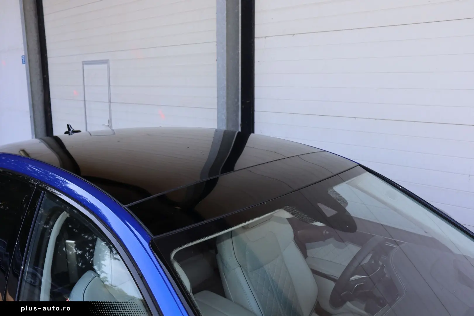 AUDI A8L 60 TFSIe EXCLUSIVE S-LINE