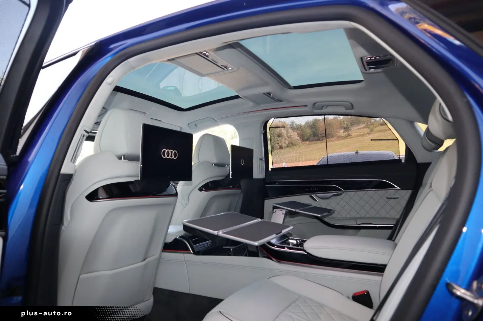 AUDI A8L 60 TFSIe EXCLUSIVE S-LINE