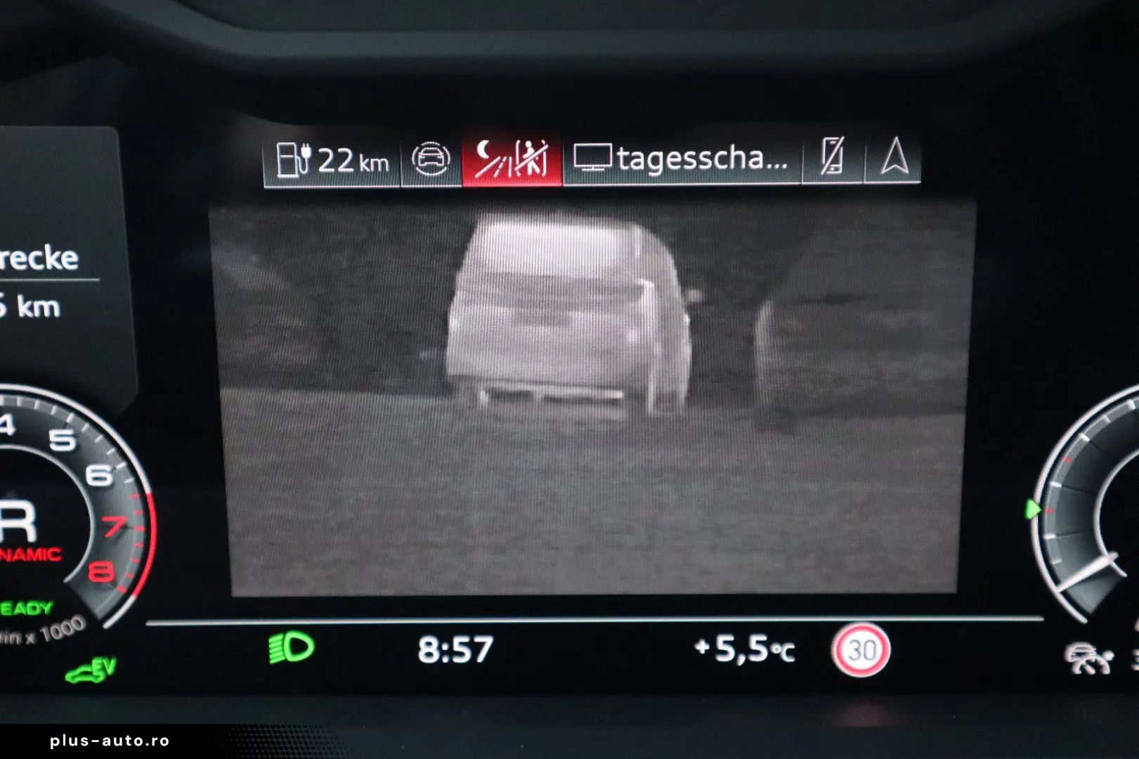 AUDI A8L 60 TFSIe EXCLUSIVE S-LINE