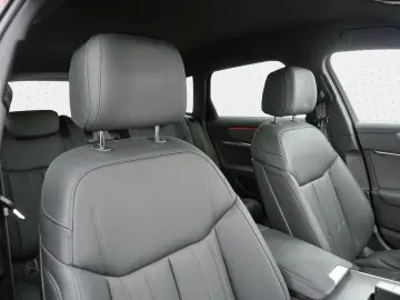 AUDI RS 6 Performance Matrix B&O Massage HuD