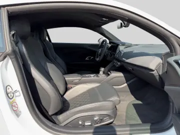 AUDI R8 Coupe 5.2 FSI RWD PERFORMANCE