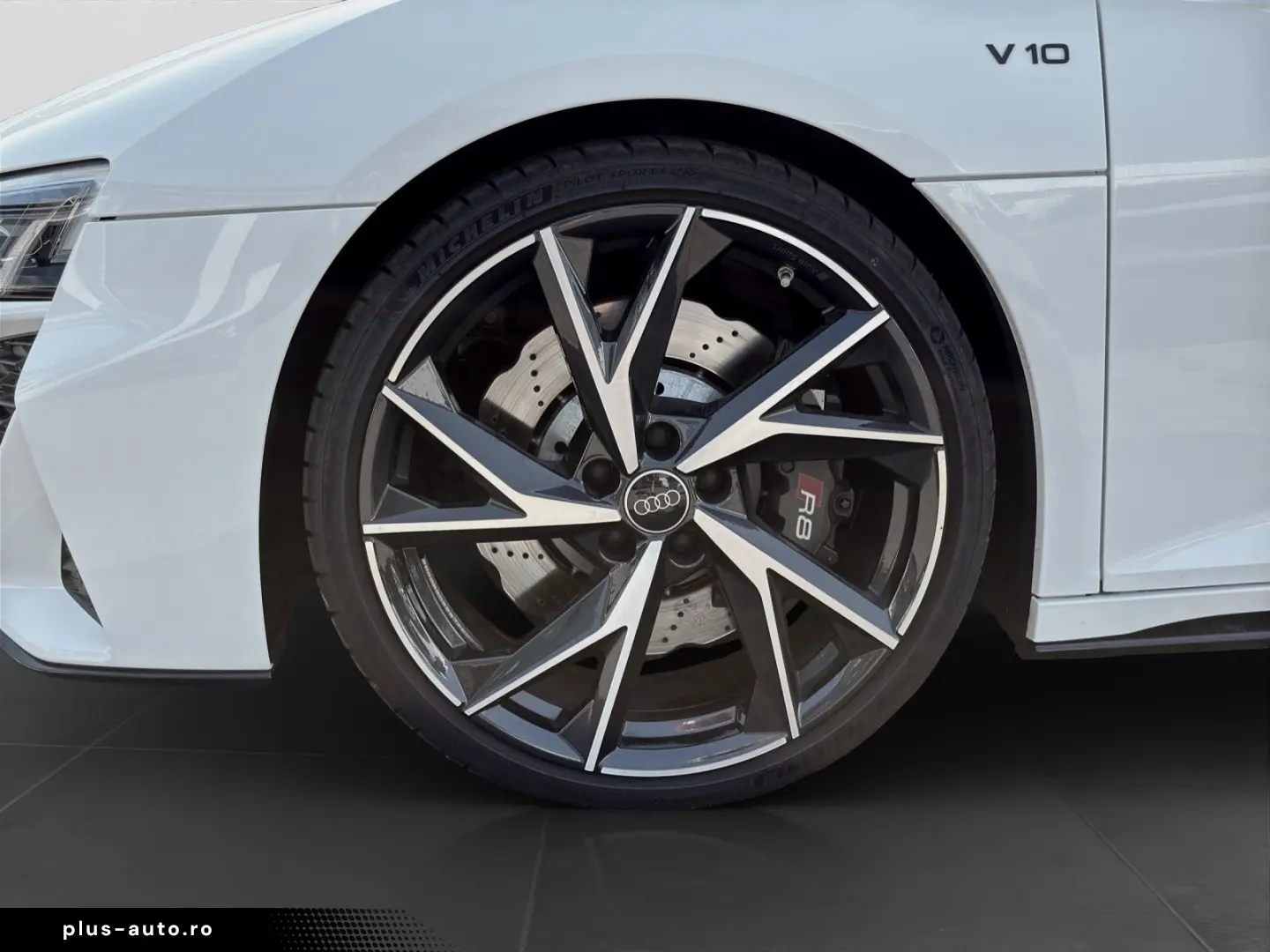 AUDI R8 Coupe 5.2 FSI RWD PERFORMANCE