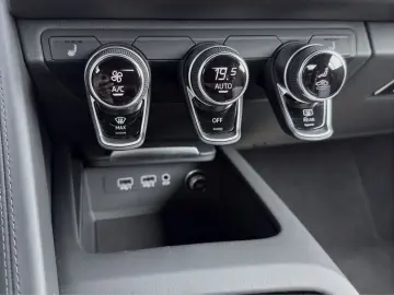 AUDI R8 Coupe 5.2 FSI RWD PERFORMANCE