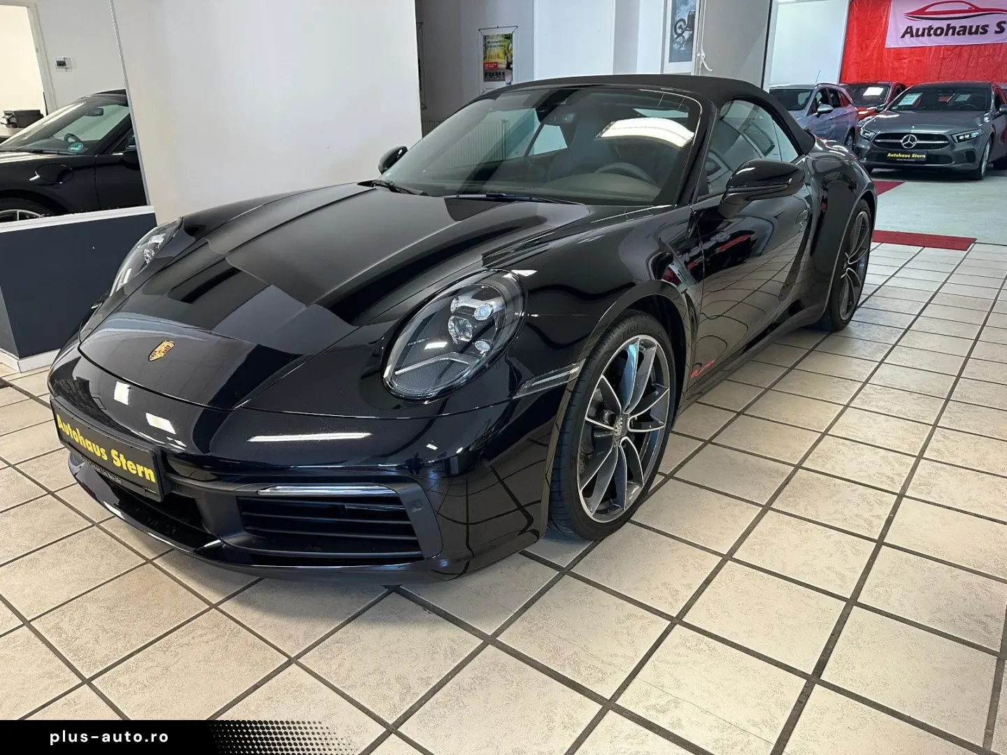 PORSCHE 992 Carrera Cabriolet Sportabgas SPORTSITZ-Plus