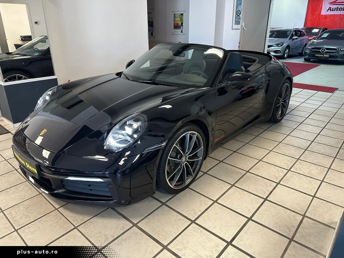 PORSCHE 992 Carrera Cabriolet Sportabgas SPORTSITZ-Plus