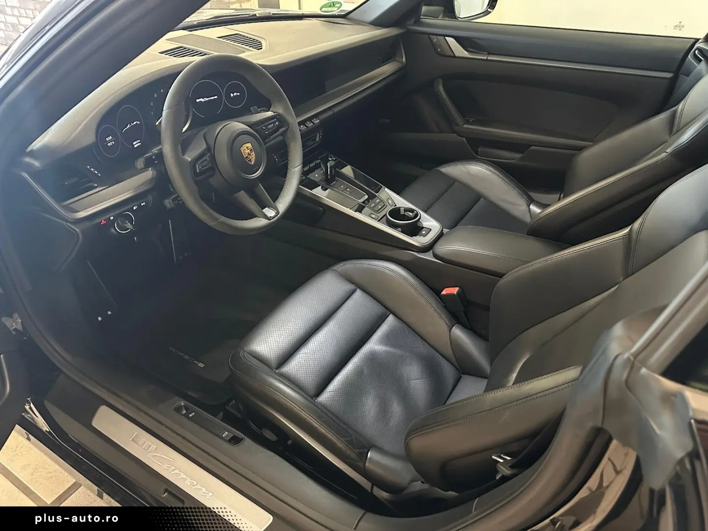 PORSCHE 992 Carrera Cabriolet Sportabgas SPORTSITZ-Plus