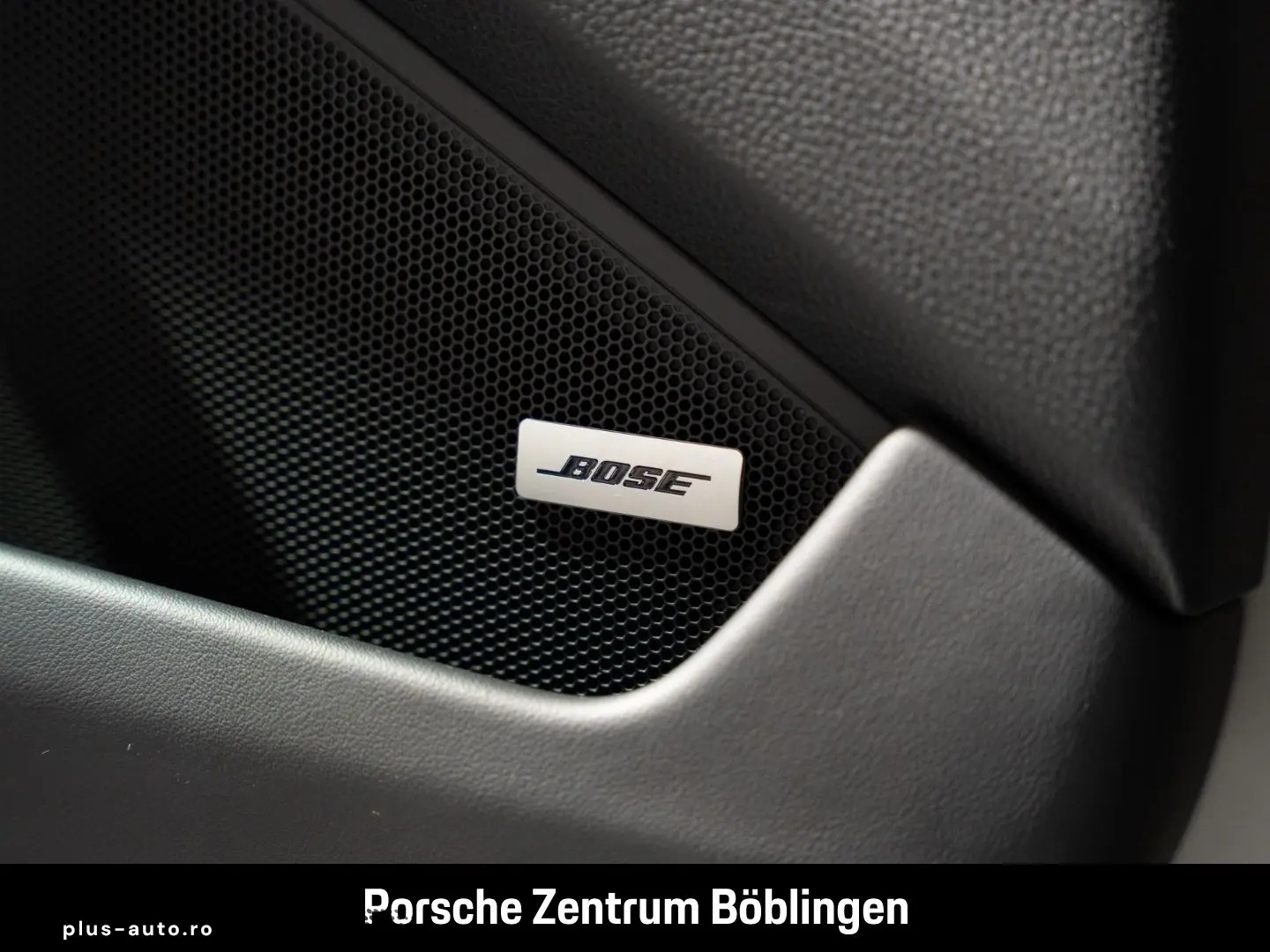 PORSCHE 992 911 Carrera Sportabgas BOSE Rückfahrkamera