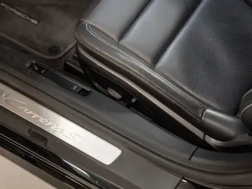 PORSCHE 992 Carrera S BOSE Rückfahrkamera Schiebedach