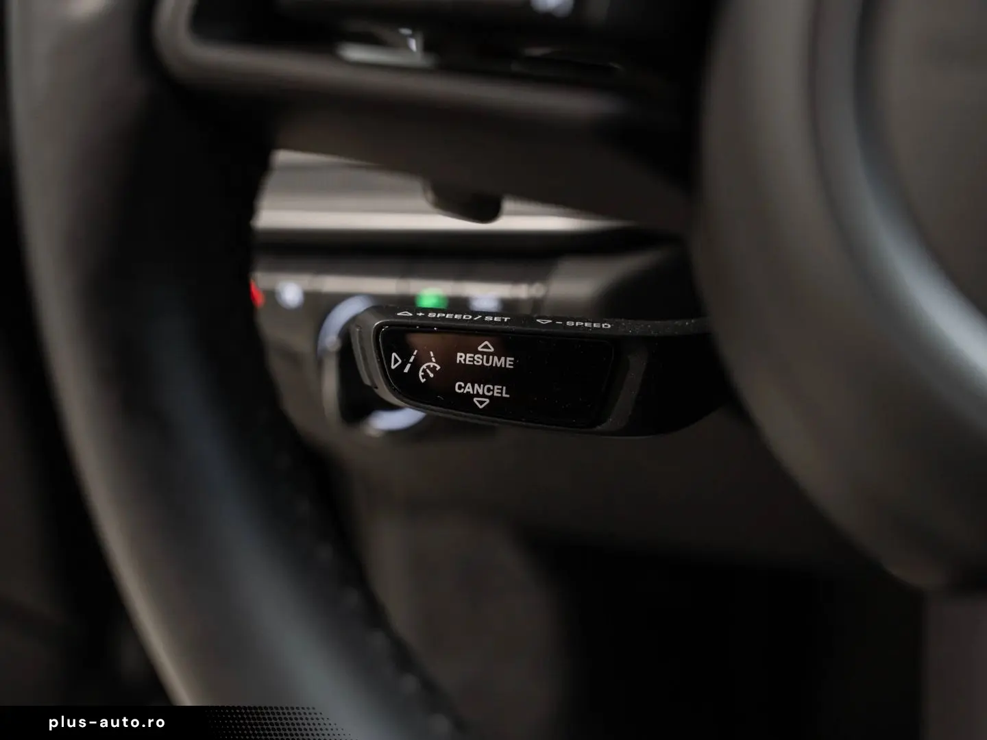 PORSCHE 992 Carrera S BOSE Rückfahrkamera Schiebedach